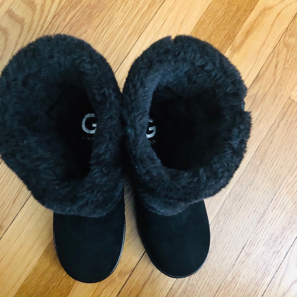 Boots - Picture 4 of 5